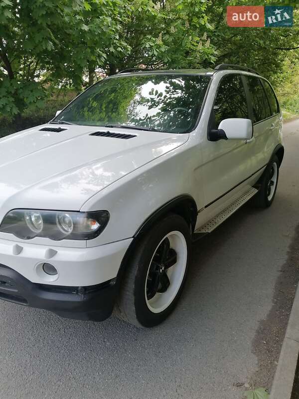 Позашляховик / Кросовер BMW X5 2002 в Вінниці