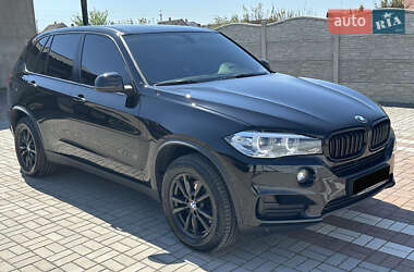 Внедорожник / Кроссовер BMW X5 2017 в Запорожье