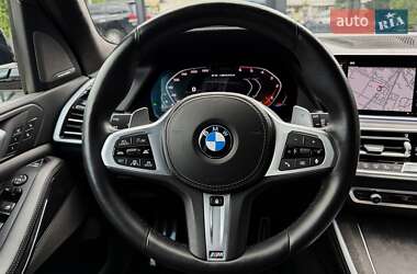 Позашляховик / Кросовер BMW X5 2021 в 