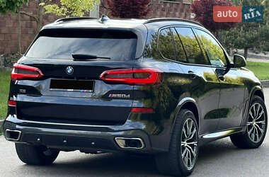 Внедорожник / Кроссовер BMW X5 2019 в 