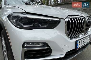 Позашляховик / Кросовер BMW X5 2020 в 