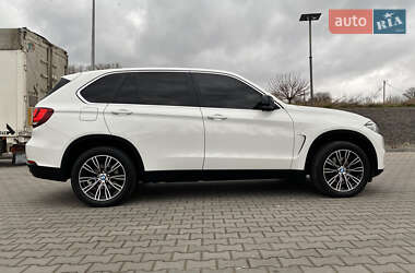Внедорожник / Кроссовер BMW X5 2015 в 