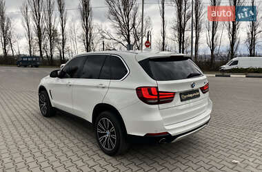 Внедорожник / Кроссовер BMW X5 2015 в 