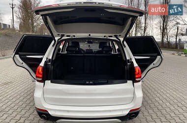 Внедорожник / Кроссовер BMW X5 2015 в 