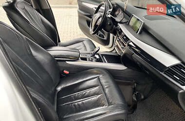 Внедорожник / Кроссовер BMW X5 2015 в 