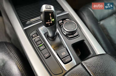 Внедорожник / Кроссовер BMW X5 2015 в 