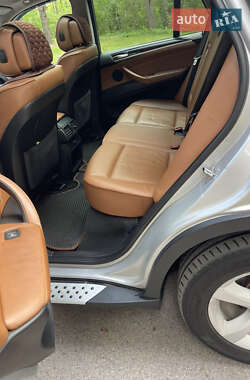 Позашляховик / Кросовер BMW X5 2009 в 