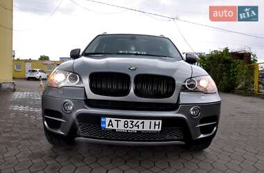 Позашляховик / Кросовер BMW X5 2011 в 
