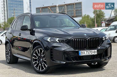 Внедорожник / Кроссовер BMW X5 2023 в 