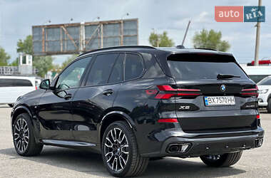 Внедорожник / Кроссовер BMW X5 2023 в 