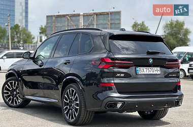 Внедорожник / Кроссовер BMW X5 2023 в 