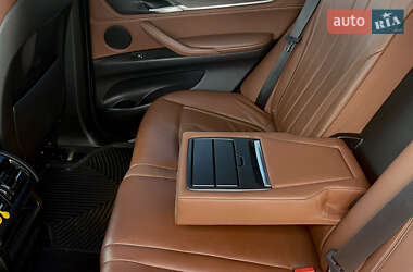 Позашляховик / Кросовер BMW X5 2017 в 