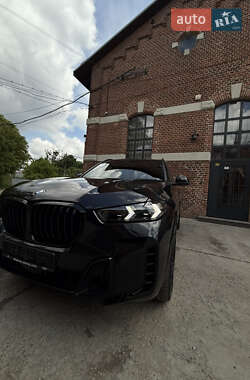Позашляховик / Кросовер BMW X5 2024 в 