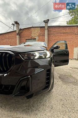 Позашляховик / Кросовер BMW X5 2024 в 