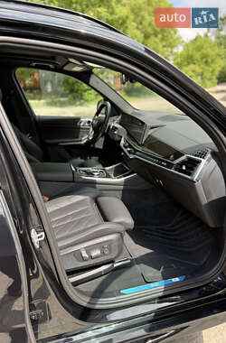 Позашляховик / Кросовер BMW X5 2024 в 