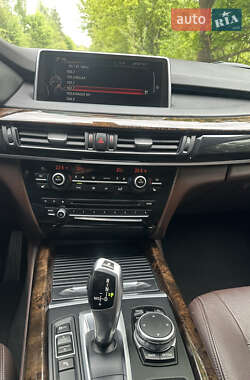 Внедорожник / Кроссовер BMW X5 2015 в 