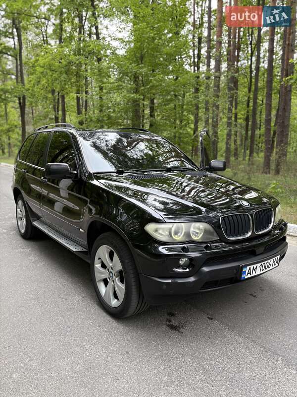 Внедорожник / Кроссовер BMW X5 2005 в Малине