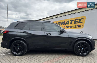 Позашляховик / Кросовер BMW X5 2019 в 