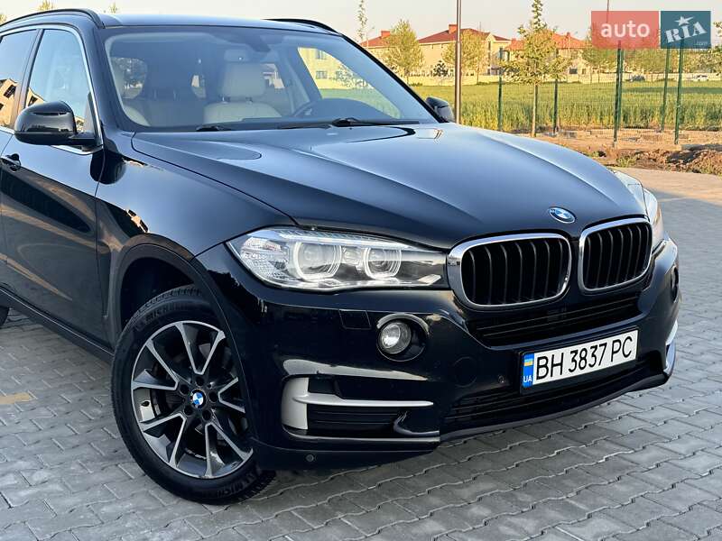 Позашляховик / Кросовер BMW X5 2015 в Одесі