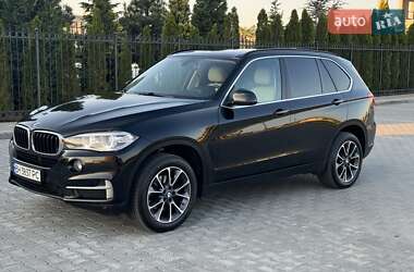 Внедорожник / Кроссовер BMW X5 2015 в 