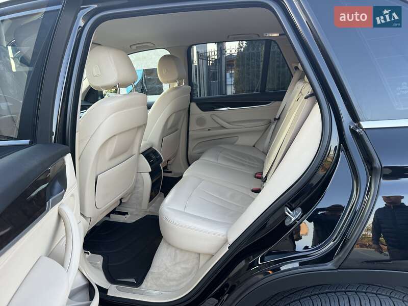 Позашляховик / Кросовер BMW X5 2015 в Одесі