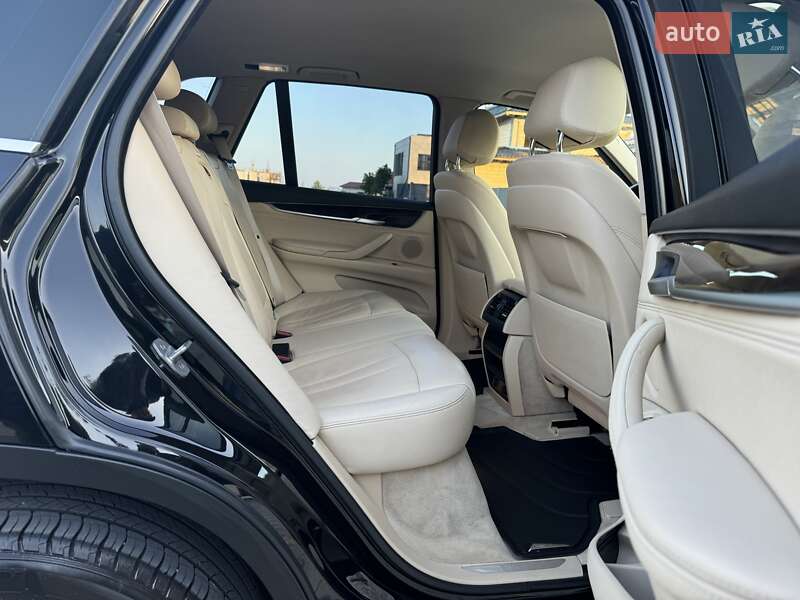 Позашляховик / Кросовер BMW X5 2015 в Одесі