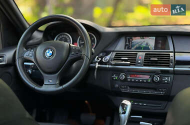 Позашляховик / Кросовер BMW X5 2010 в 