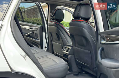 Позашляховик / Кросовер BMW X5 2015 в 