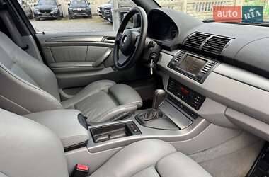 Внедорожник / Кроссовер BMW X5 2005 в 