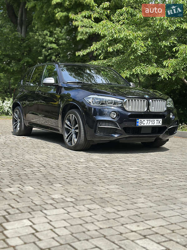 Внедорожник / Кроссовер BMW X5 2016 в Львове
