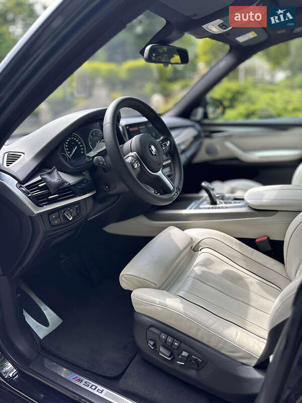 Внедорожник / Кроссовер BMW X5 2016 в Львове