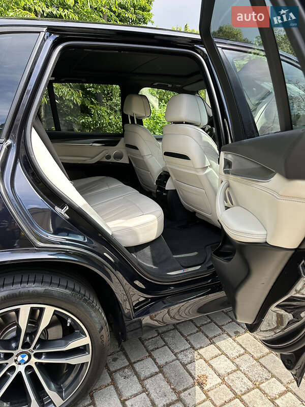 Внедорожник / Кроссовер BMW X5 2016 в Львове