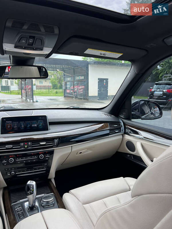 Внедорожник / Кроссовер BMW X5 2017 в Ивано-Франковске