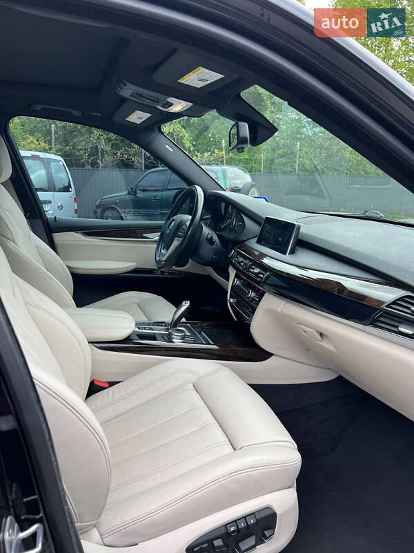 Внедорожник / Кроссовер BMW X5 2017 в Ивано-Франковске