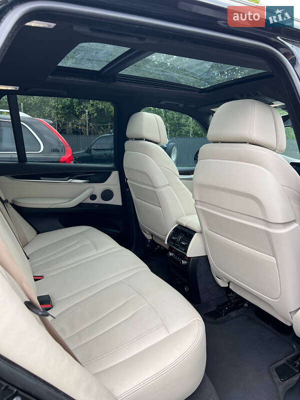 Внедорожник / Кроссовер BMW X5 2017 в Ивано-Франковске