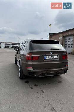 Внедорожник / Кроссовер BMW X5 2012 в 