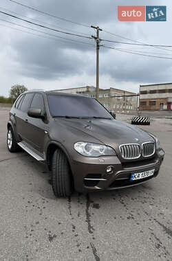 Внедорожник / Кроссовер BMW X5 2012 в 