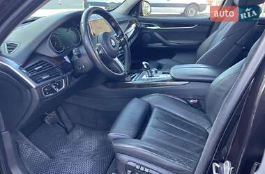 Позашляховик / Кросовер BMW X5 2017 в 