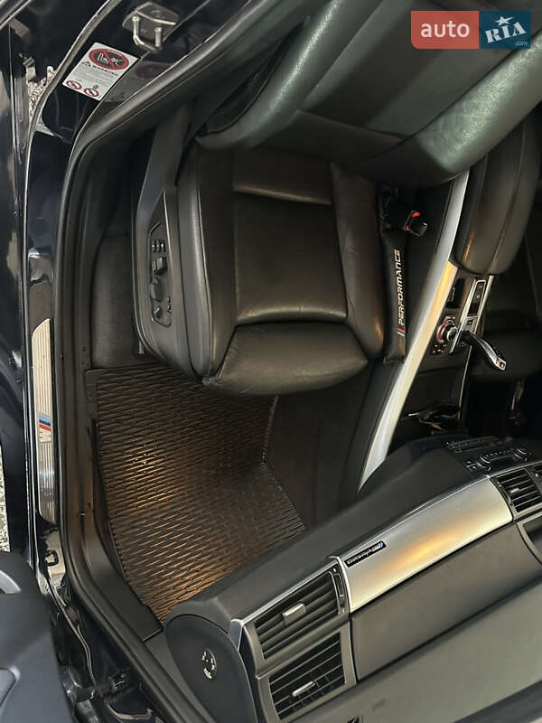 Позашляховик / Кросовер BMW X5 2011 в Вінниці