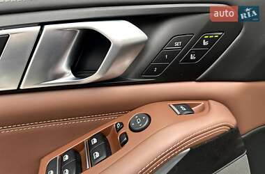 Позашляховик / Кросовер BMW X5 2021 в 