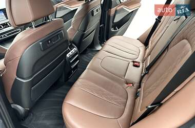 Позашляховик / Кросовер BMW X5 2021 в 