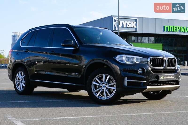 Позашляховик / Кросовер BMW X5 2015 в Києві