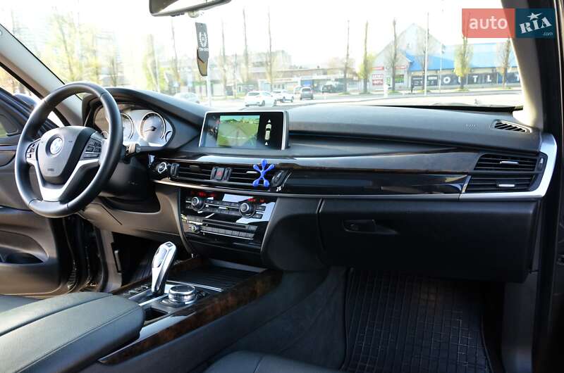 Позашляховик / Кросовер BMW X5 2015 в Києві