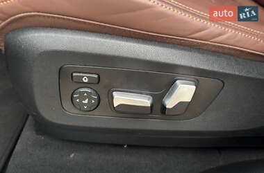 Позашляховик / Кросовер BMW X5 2023 в 