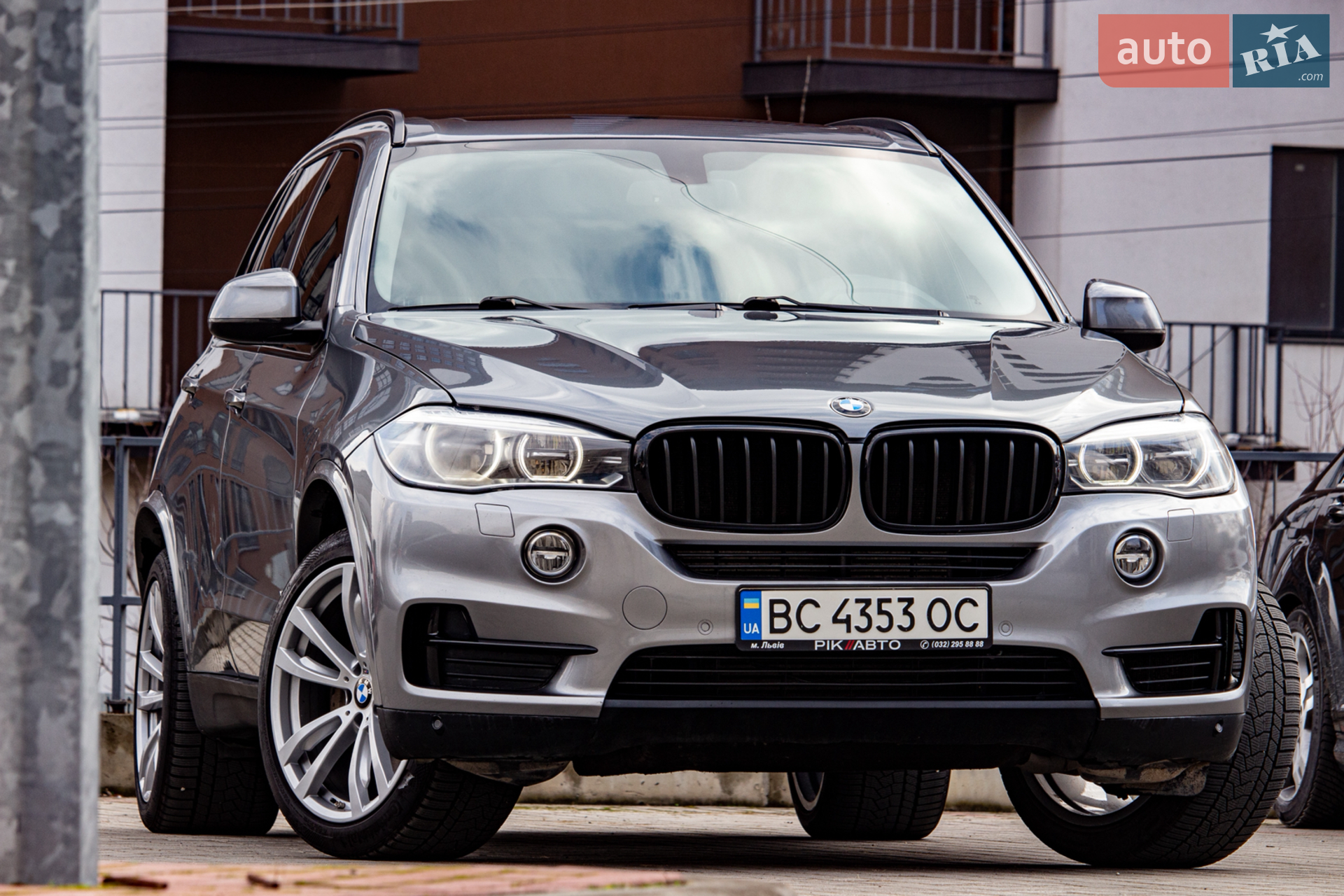 2016 BMW X5 - мініатюра 15
