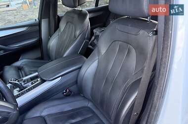 Позашляховик / Кросовер BMW X5 2016 в 