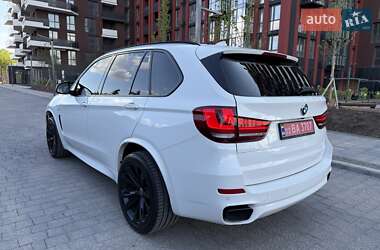 Позашляховик / Кросовер BMW X5 2016 в 