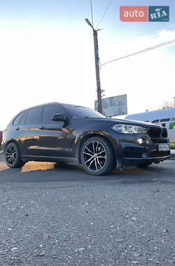 Внедорожник / Кроссовер BMW X5 2015 в 
