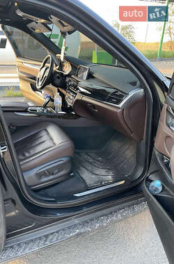 Внедорожник / Кроссовер BMW X5 2015 в 