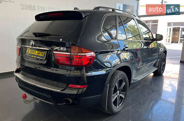 Позашляховик / Кросовер BMW X5 2011 в 